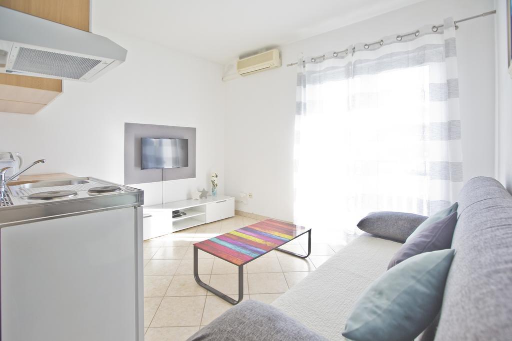 Apartment Zdravka Đảo Hvar Ngoại thất bức ảnh