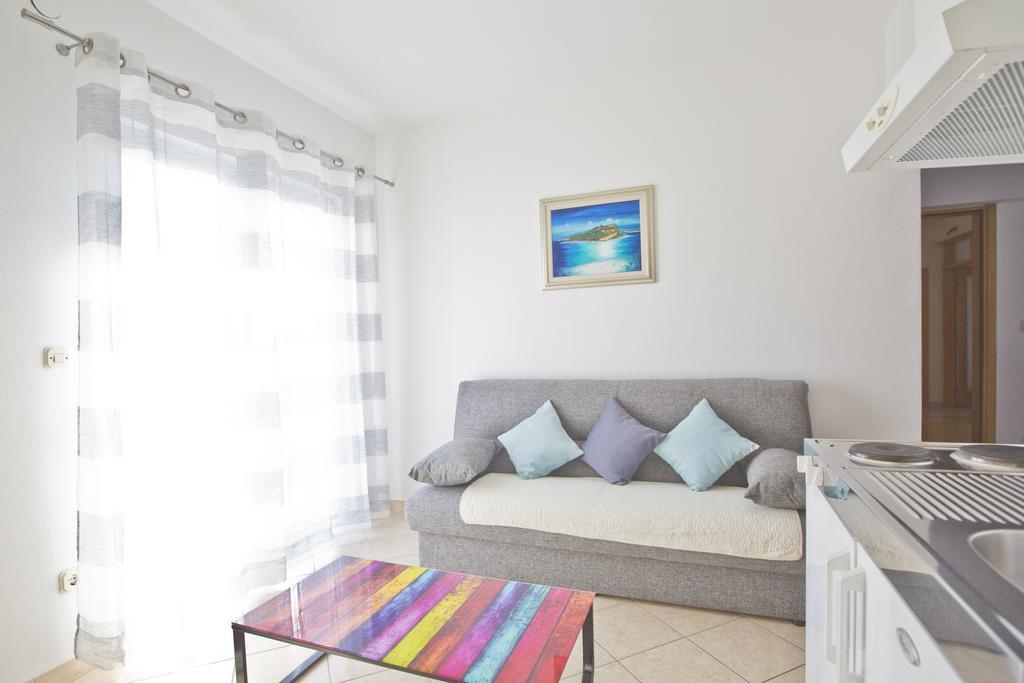 Apartment Zdravka Đảo Hvar Ngoại thất bức ảnh