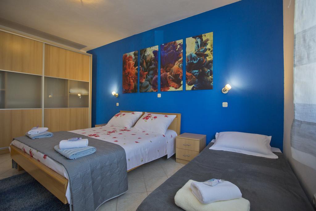 Apartment Zdravka Đảo Hvar Ngoại thất bức ảnh